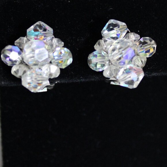 Vintage Aurora Borealis Crystal Clip On Earrings - Picture 1 of 8